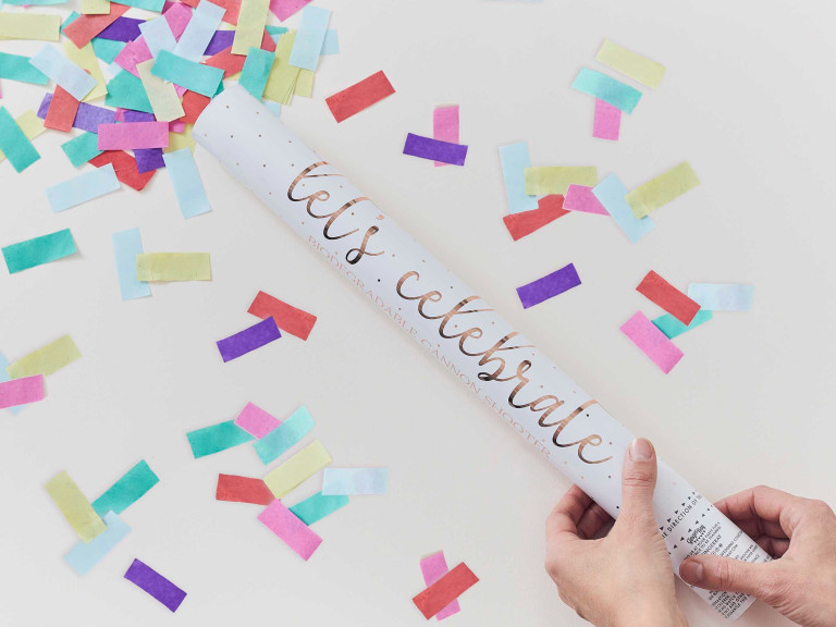 Vystreľovacie konfety dokreslia moment prekvapenia