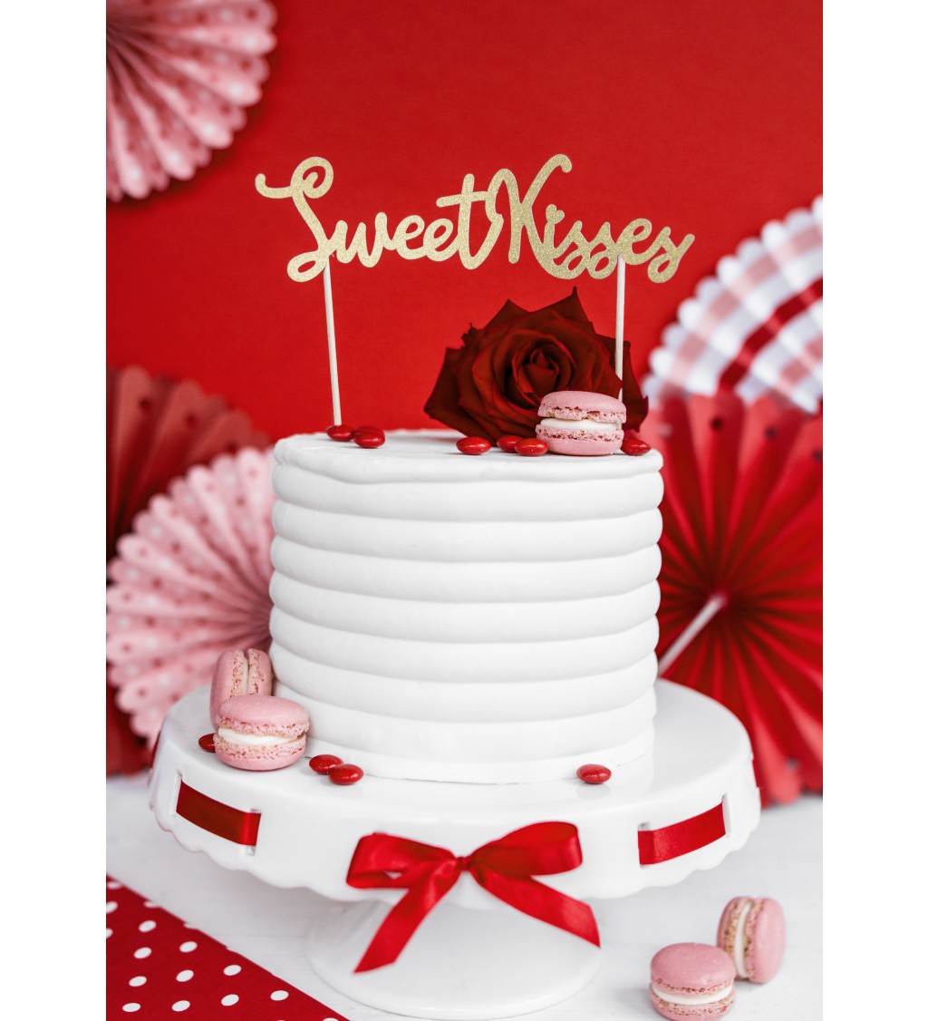 Zlatý nápis Sweet Kisses - tortové napichovadlá