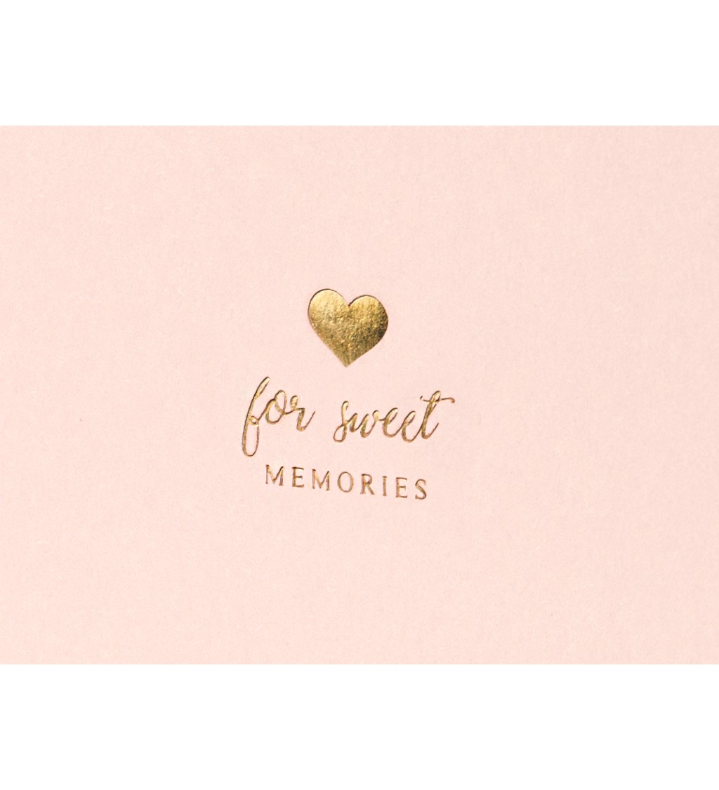 Svetlo ružová kniha - Memories