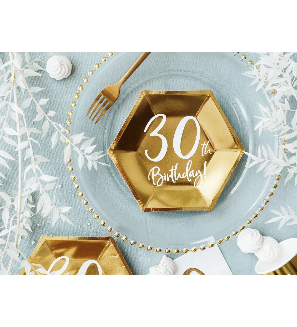 Zlaté šesťhranné tanierike 30. narodeniny