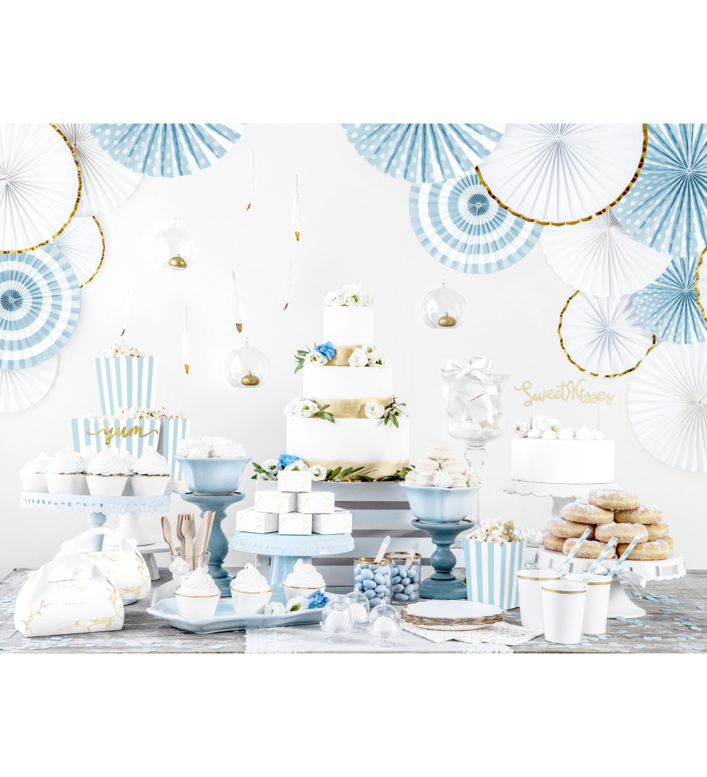 Bielo-zlaté kelímky