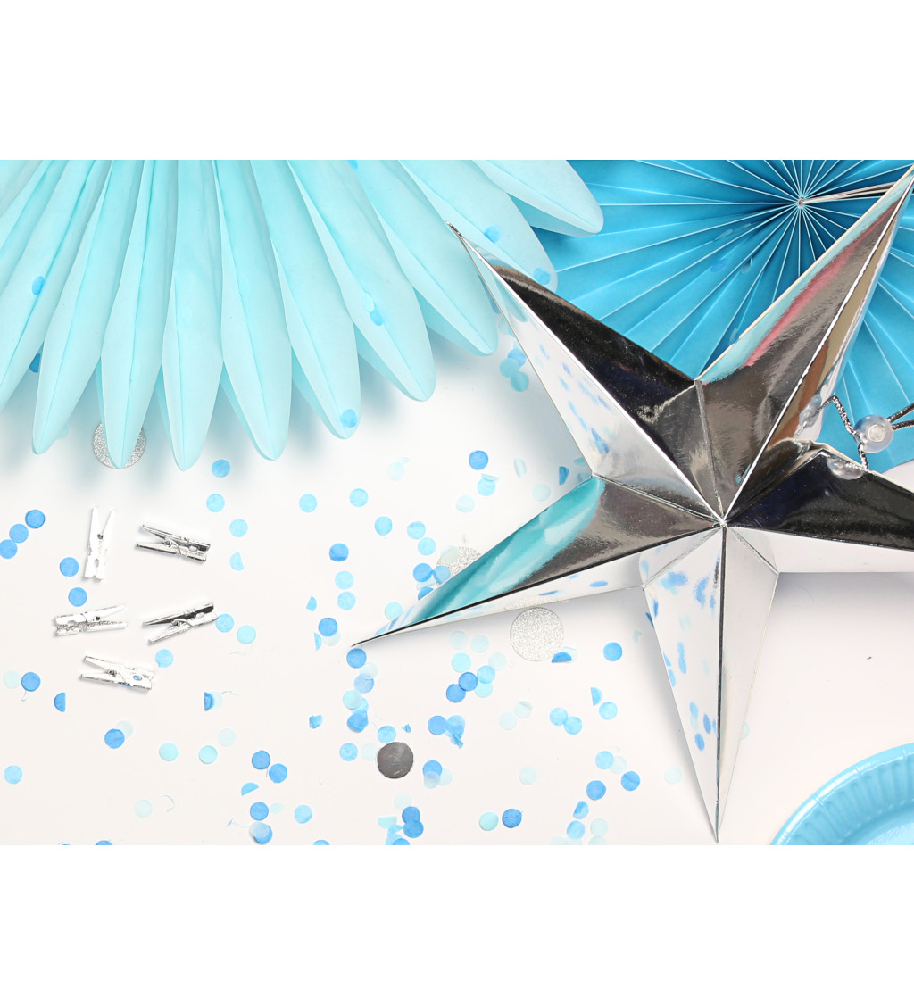 Papierová strieborná hviezda