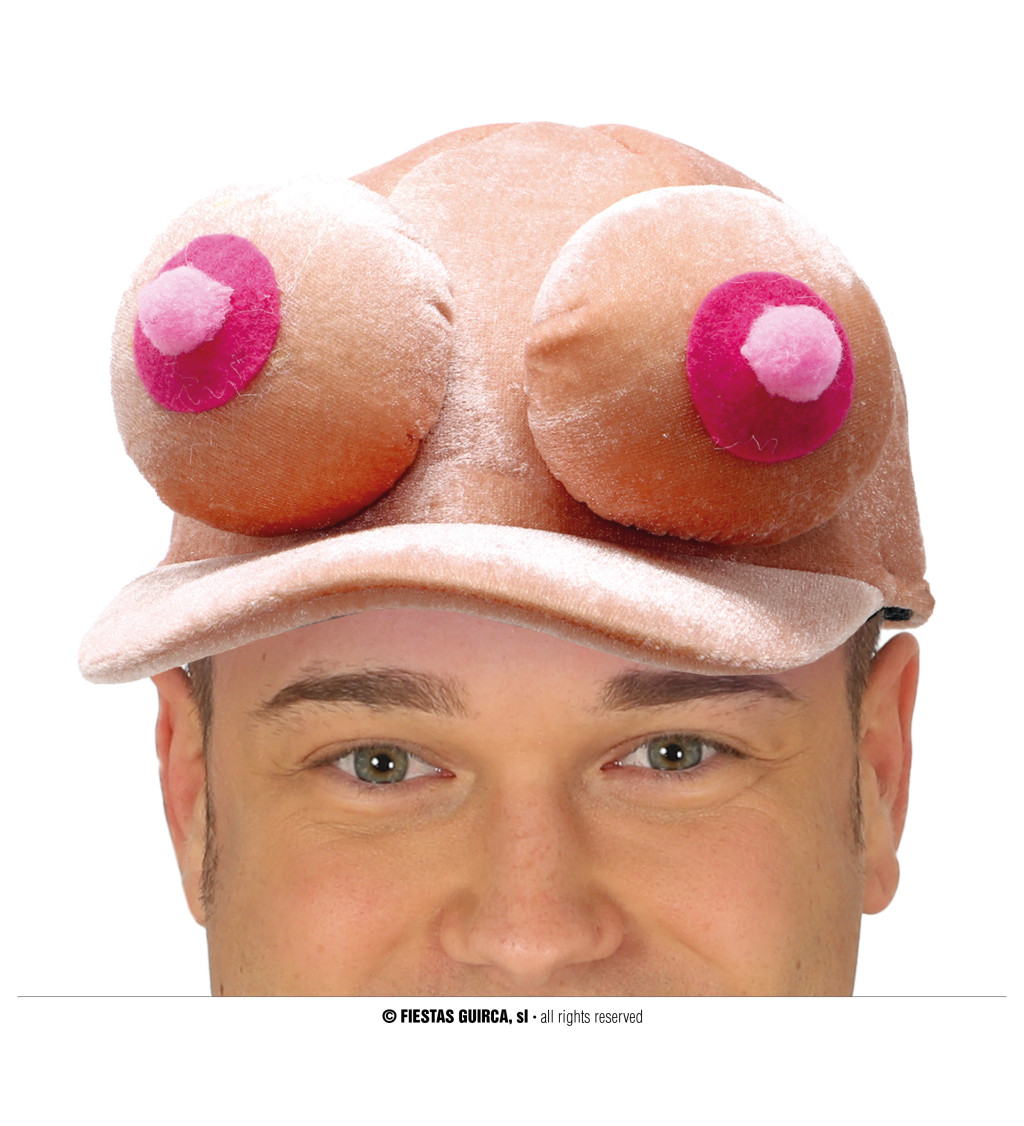 Čiapka s prsiami