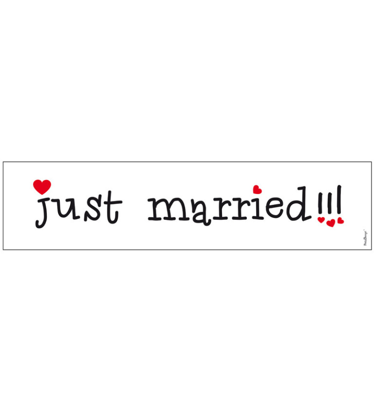 Tabuľky s nápisom "Just Married"